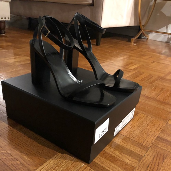 Saint Laurent Loulou 95 sandal - fits like 10 - Picture 4 of 8